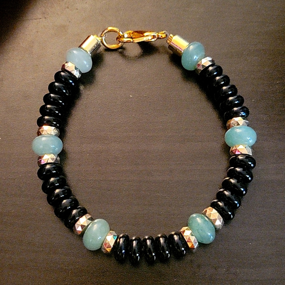 Handcrafted Black onyx and Aventurine bracelet